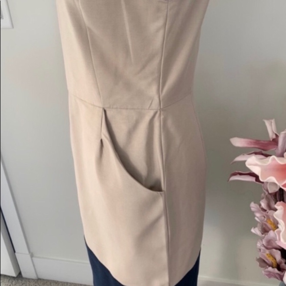 Tommy Hilfiger Sleeveless Tan & Navy Dress - Picture 5 of 12